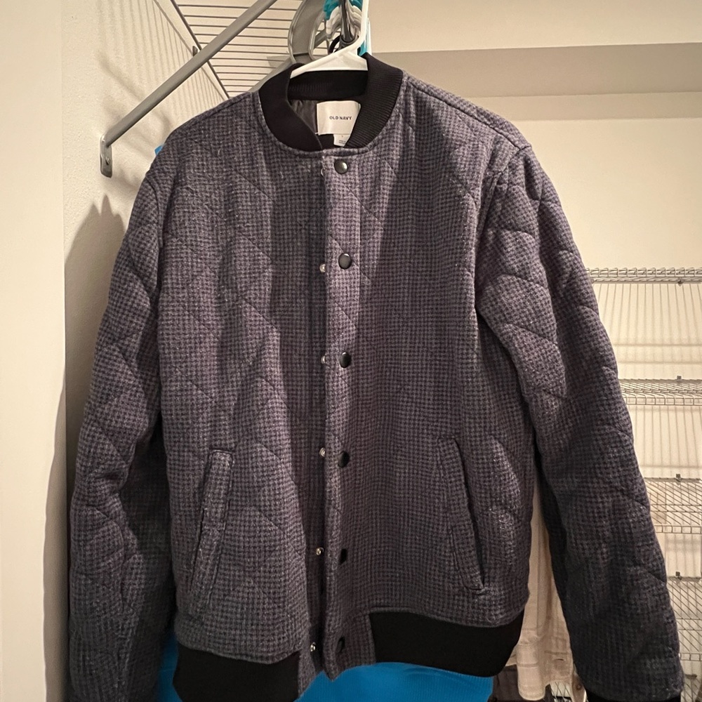 Men’s Old Navy Quilted Bomber Jacket